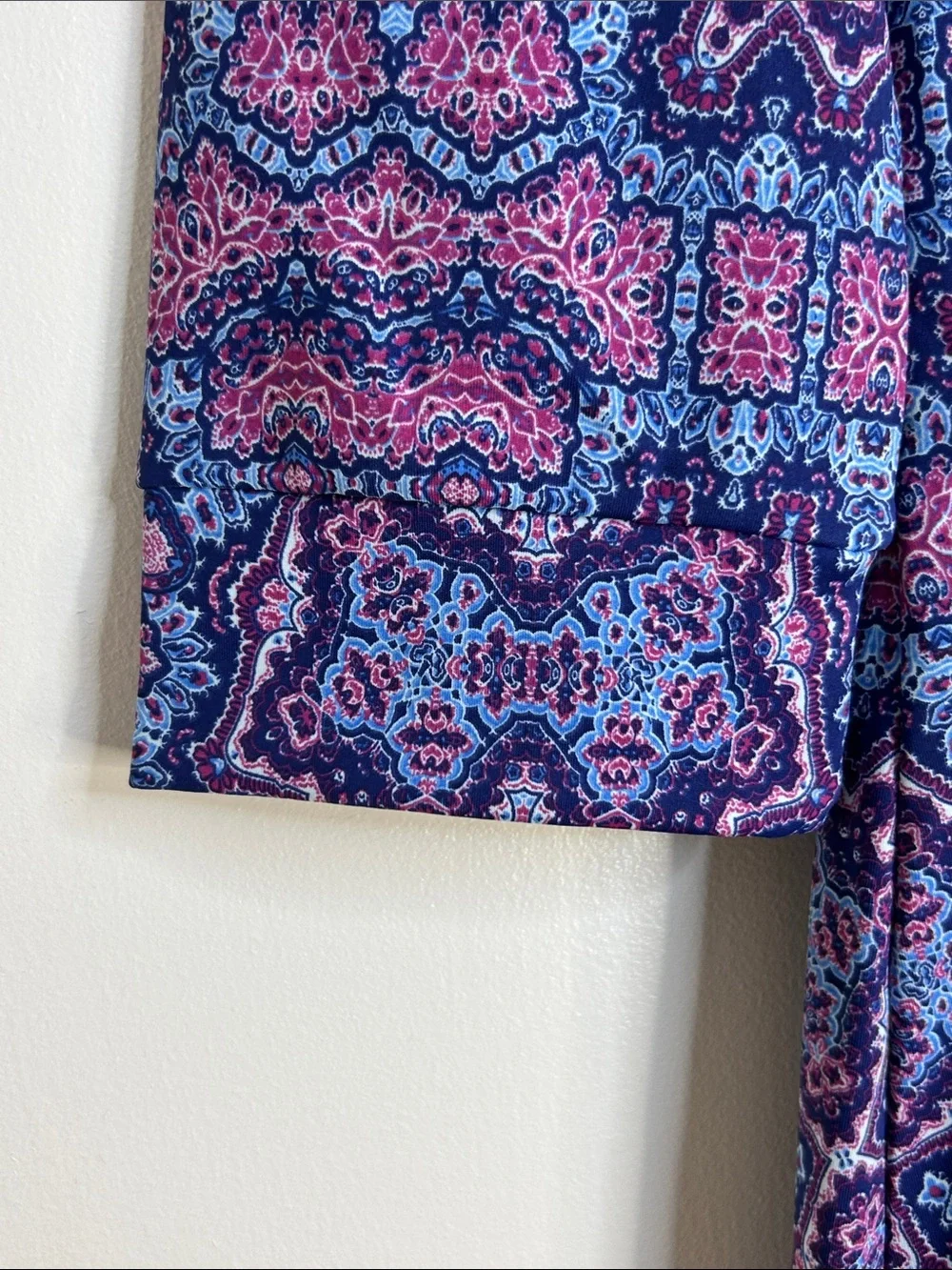 NWOT Cabana Life Long Sleeve Swim Coverup